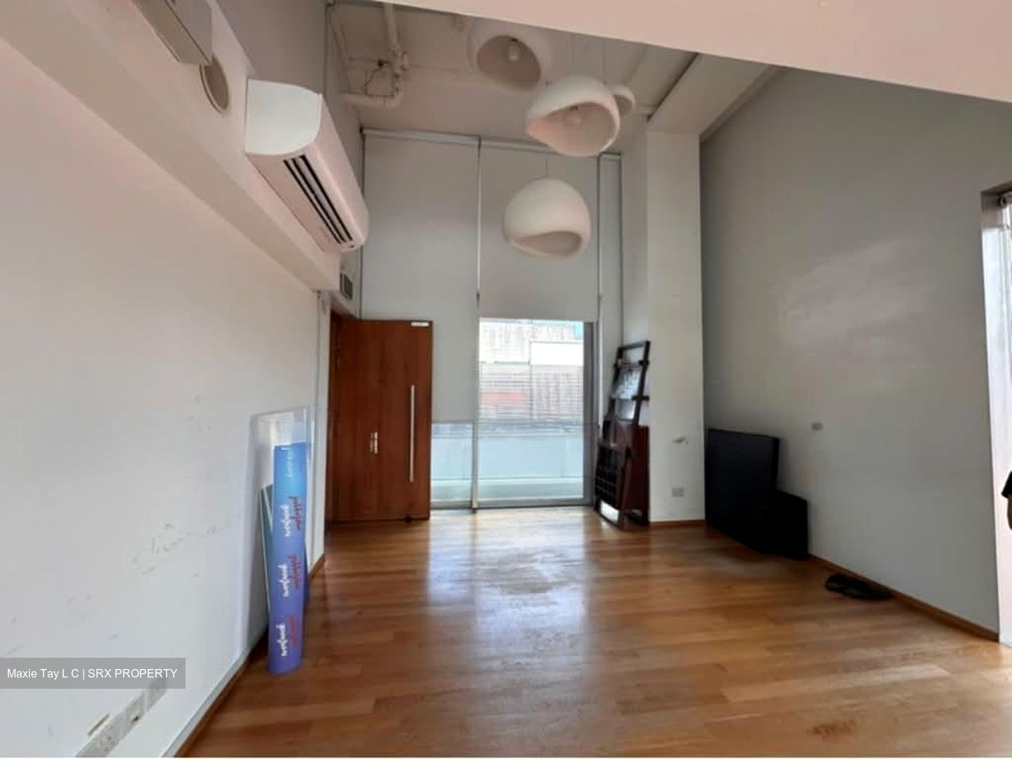 Armenian Street (D6), Office #559034751